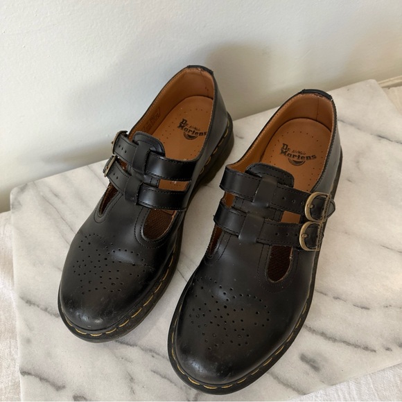 Dr. Martens Black Loafers with Leather Material and Sturdy Sole - Picture 3 of 16